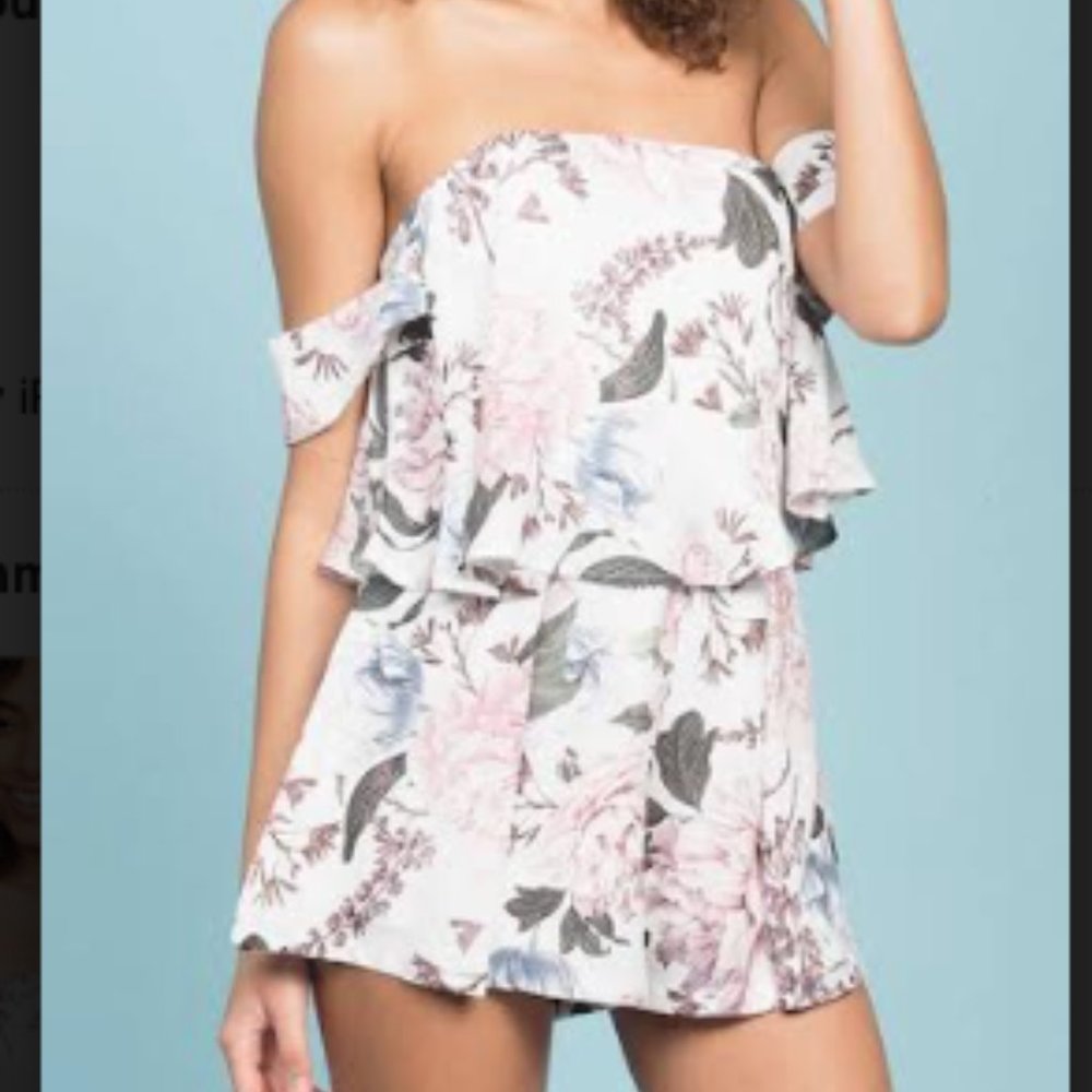 L'ATISTE - Floral Strapless Romper, Size Medium